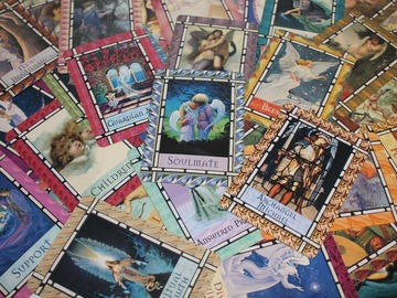 Selling: 3 Question Special - Detailed Answers with Tarot & Ball
