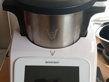 Selling: Robot Monsieur cuisine connect 