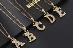 Buy Now: 100pcs 26 letters crown necklace