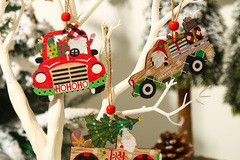 Comprar ahora: 36PCS Creative Christmas Car & Elderly Hanging Decorations