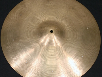 Selling with online payment: SOLD------ 1960s  ZILDJIAN 18" Factory sizzle cymbal