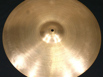 Selling with online payment: SOLD-- 1960s ZILDJIAN 20" crash/ride cymbal 2152 grams