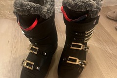Winter sports: Rossignol Pure Elite 70 Womens Ski Boots