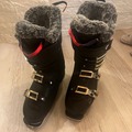 Winter sports: Rossignol Pure Elite 70 Womens Ski Boots
