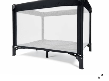 Renting out with online payment: Portable cot / bassinet 