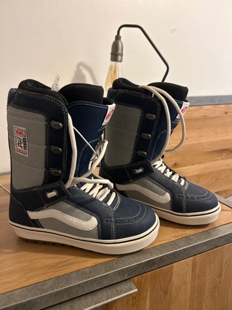 Vans ski gear 2025