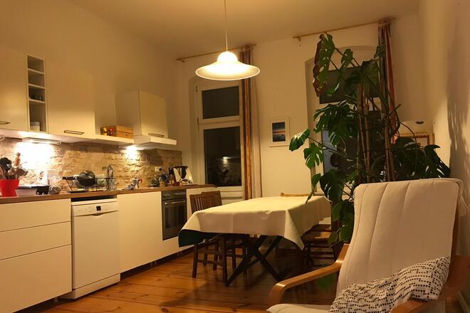81qm-Wohnung in Moabit  gegen kleinere in Schöneberg