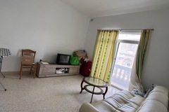 Rooms for rent: Private room available in Mosta in a two bhk apartment 