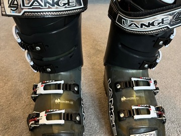 Winter sports: Lange men’s ski boots