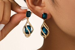 Buy Now: 50pcs fashionable emerald gemstone women's earrings