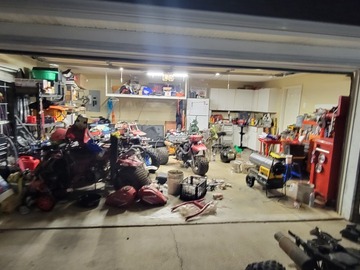 Rental by Hour: 2 car garage with tools and manuals 