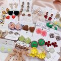 Buy Now: 100pcs vintage sweet flower French earrings