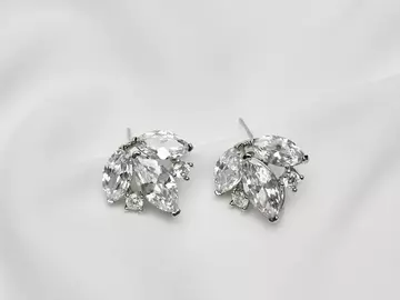 Selling: Amelie George Celine Crystal Stud Earrings in Silver