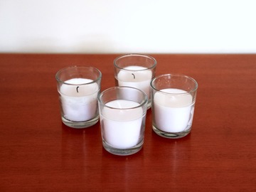 Selling: Bulk Tealight Unscented Candles