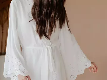 Selling: The Whole Bride Frankie Bridal Robe Mini White