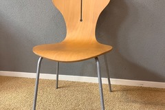 Gebruikte apparatuur: Wachtkamer stoelen