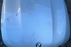 Selling with online payment: 2007-2013 BMW X5 Hood