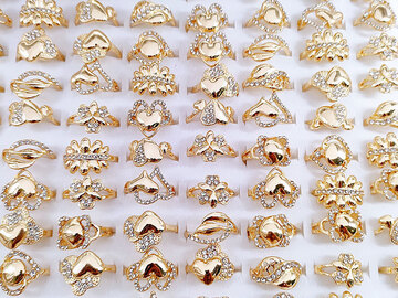 Bulk Lots: 100PCwomen's gold rhinestone love ring