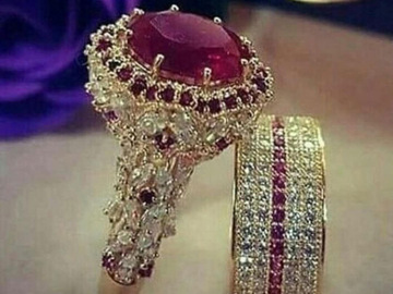 Buy Now: 30pcs Full diamond jewelry ladies ring
