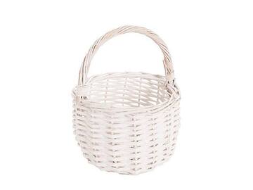 Selling: White Wicker Flower Girl Baskets