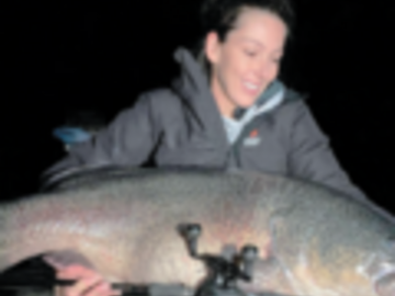 BareBoat Rental: Self Drive Fishing Lake Eildon