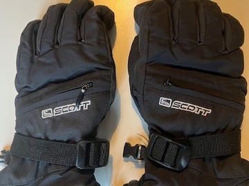 Winter sports: Kids Gloves size small.