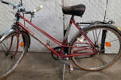 Vente: Vélo femme petite taille vintage en très bon état