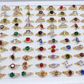 Comprar ahora: 100PC Fashion Colorful Zircon Crystal Ring Material: Alloy Style: