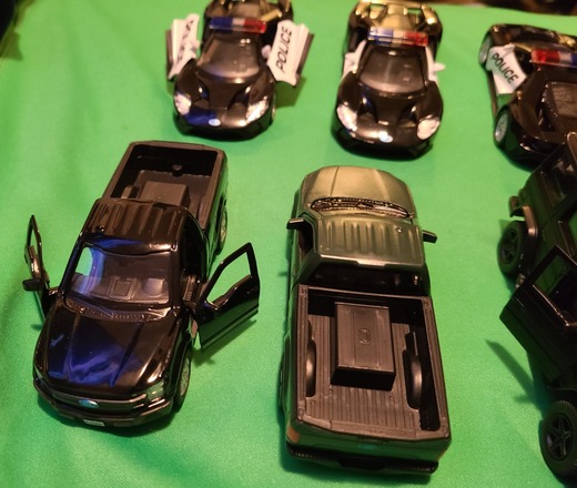 LION DIE CAST COLLECTIBLE CARS Lot of 30