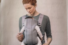 Rent out Weekly: Baby Björn Carrier Mini