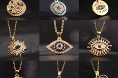 Comprar ahora: 30PCS Fashion Colorful Zircon Eye Pendant Necklace
