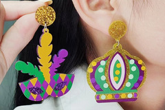 Buy Now: 50pcs Crown Mask Turning Color Earrings