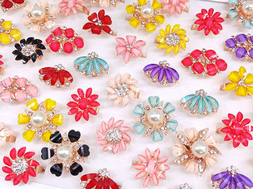 Comprar ahora: 100PCS Exaggerated Colored Gemstone Flower Ring