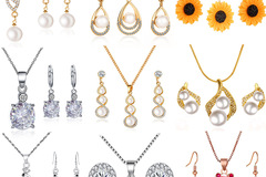 Comprar ahora: 100 Sets Women's Luxury Crystal Necklace Earrings Sets