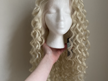 Selling with online payment: WigisFashion Platinum Blonde Spiral Curl Lacefront Wig