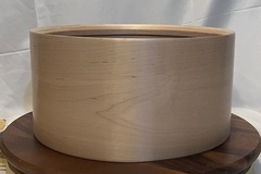 Selling with online payment: Famous Steam-bent, single-ply maple shell 14"x7"