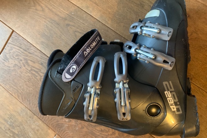 Womens size 6 ski boots on sale