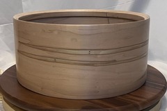 Selling with online payment: Famous Steam-bent, single-ply ambrosia maple shell 14"x6&3/8"