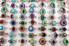 Comprar ahora: 200 Pcs Vintage Colorful Female Ring Jewelry