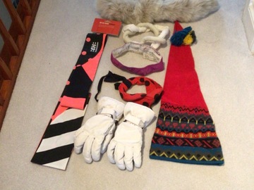 Winter sports: ski fur hat,pony tail hat,gloves,scarves 