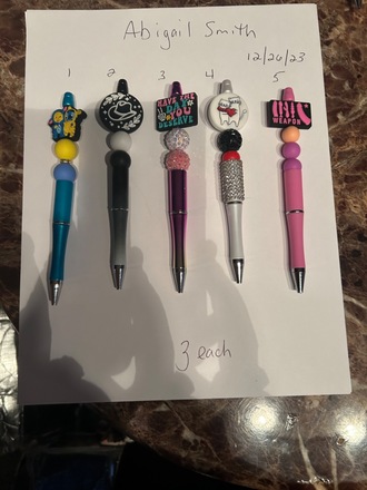 new lot of 100 beaded pens 