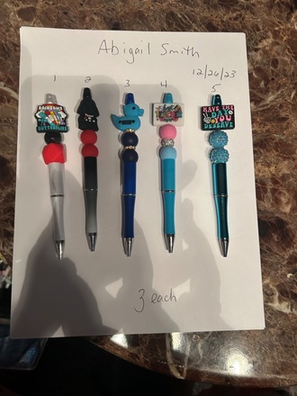 new lot of 100 beaded pens 