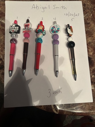 new lot of 100 beaded pens 