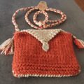 Sale retail: Pochette femme tricotée main