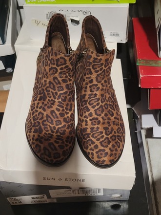  100% authentic women's shoes