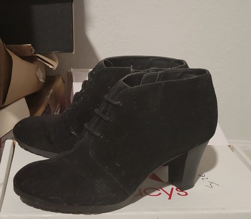  100% authentic women's shoes