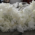 Selling: White Rose Bridal Table Centrepiece 