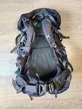 Osprey Renn 65 naisten rinkka