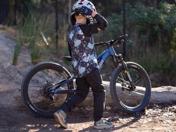 Hiring Out (per day): Kids Mountain Bike (Penzance)