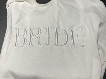 Myydään (Yksityinen): ”Bride” -collage